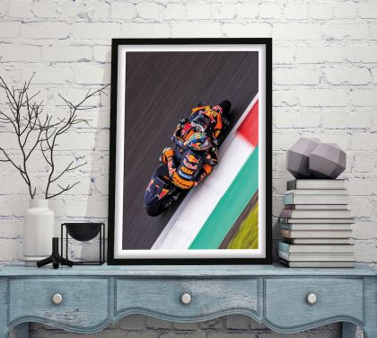 images/uploads/46836/thumb_GP003-kadra-poster-motogp-girgiris-decoworld.jpg