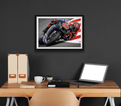 images/uploads/46851/thumb_GP023-kadra-poster-motogp-girgiris-decoworld.jpg